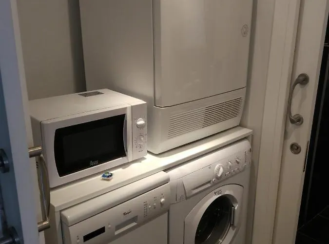 Bonito Loft En Ermua. Comodo Y Funcional. Ermua