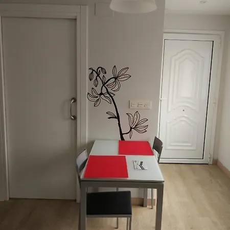 Bonito Loft En Ermua. Comodo Y Funcional. Daire Ermua